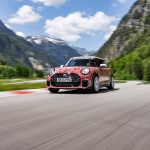 P90549839_lowRes_mini-john-cooper-wor